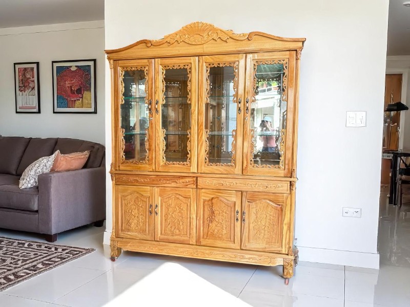 5 Cách Bảo Quản Tủ Rượu Gỗ Bền Đẹp Theo Thời Gian