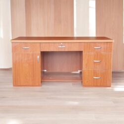 7 lý do chọn bàn làm việc điều chỉnh độ cao