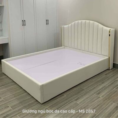 Giường bọc nệm cao cấp MS 2857