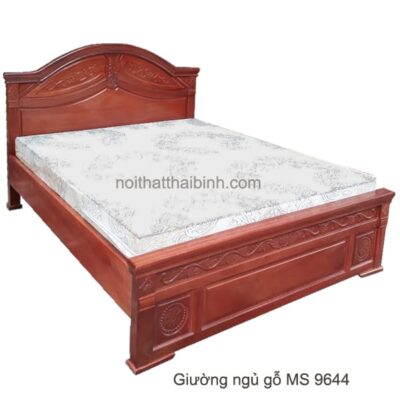 Mẫu giường gỗ gội cao cấp MS 9644