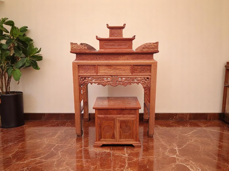 Điều cần lưu ý khi chọn bàn thờ gỗ