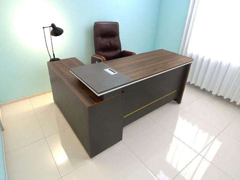 3 mẹo tăng độ bền bàn làm việc gỗ