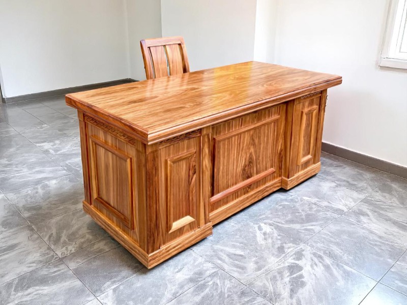 4 bước chọn bàn làm việc phù hợp không gian