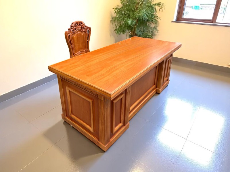 4 bước chọn bàn làm việc phù hợp không gian