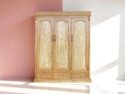 8 mẫu tủ quần áo phù hợp không gian nhỏ