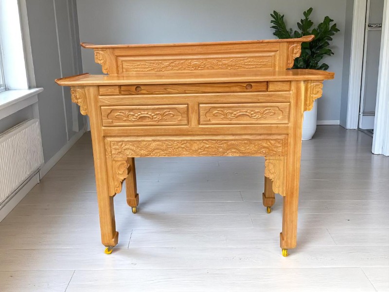 Bàn thờ có ngăn kéo