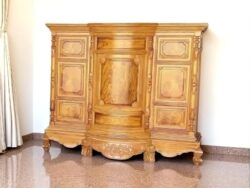 Điều Kiêng Kỵ Khi Đặt Tủ Thờ Trong Phòng Khách