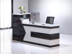 Quầy tiếp tân sang trọng tại quận 10