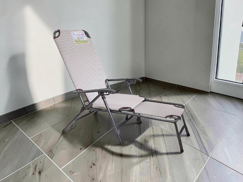 Ghế bố ngủ trưa